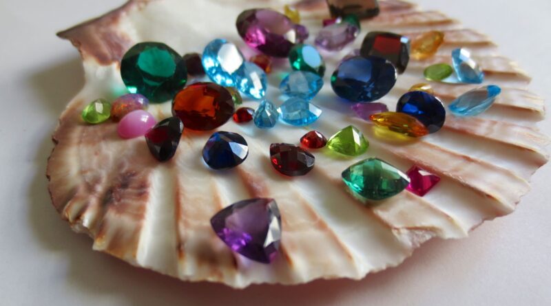 pedras preciosas por cores
